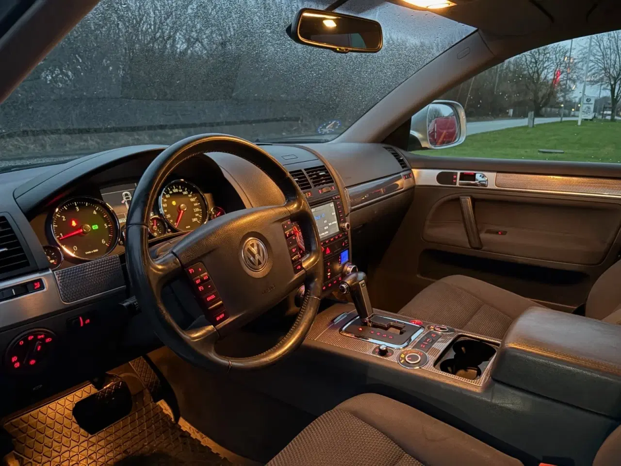 Billede 4 - VW Touareg 3,0 TDi Tiptr. 4Motion Van