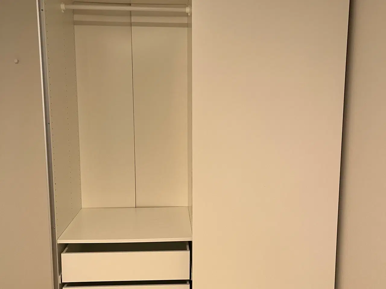Billede 2 - Ikea  PAX garderobeskabe med skydedør