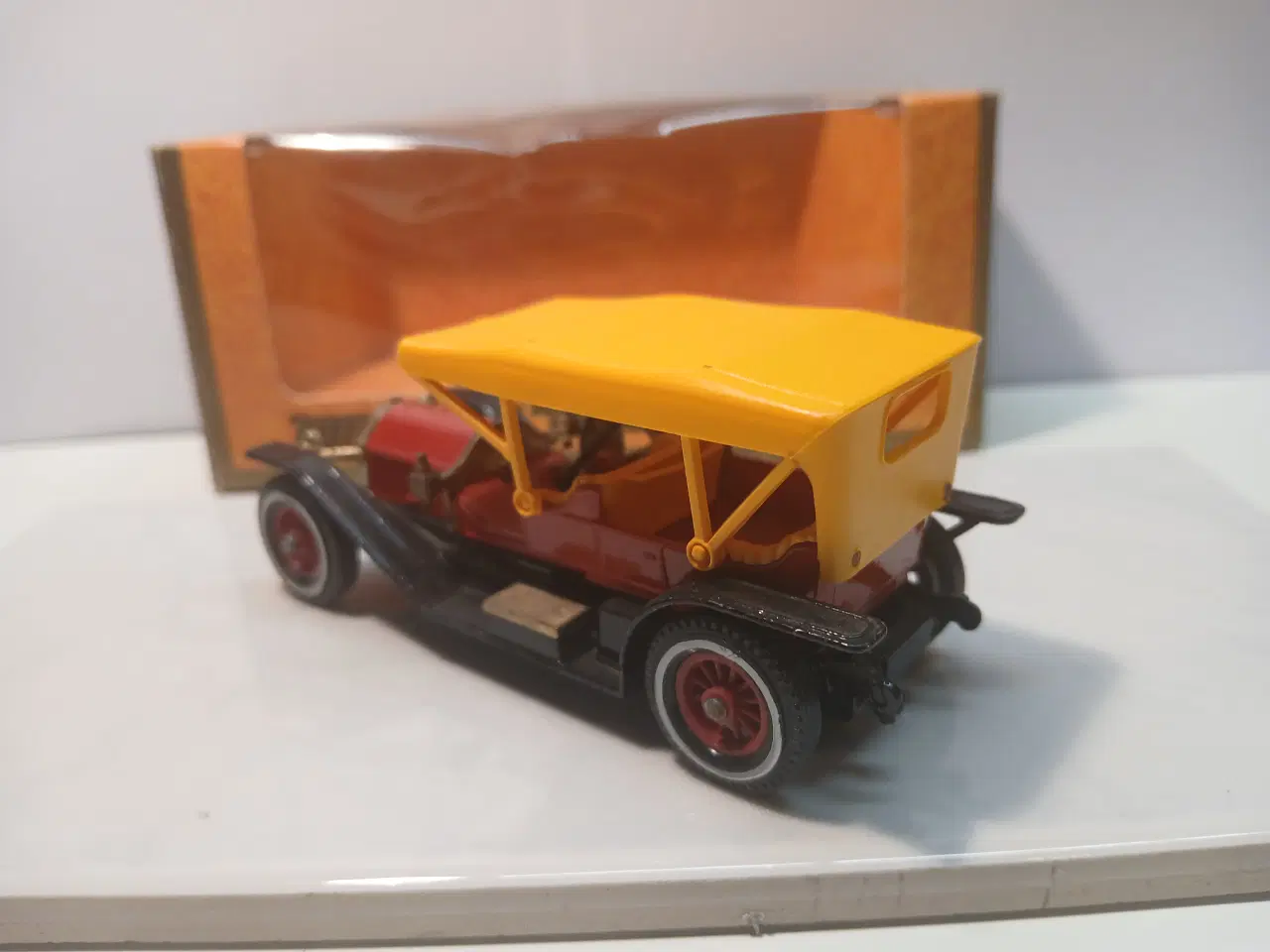 Billede 7 - MODELBILER, MATCHBOX, MODELS OF YESTERYEAR.