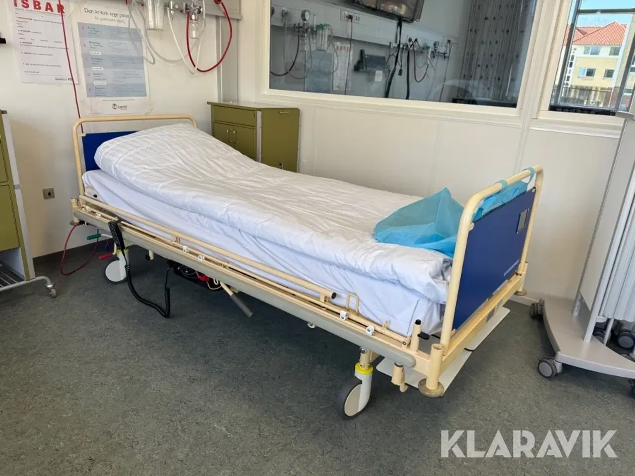 Billede 2 - Hospitalsseng med rullebord 7 styk
