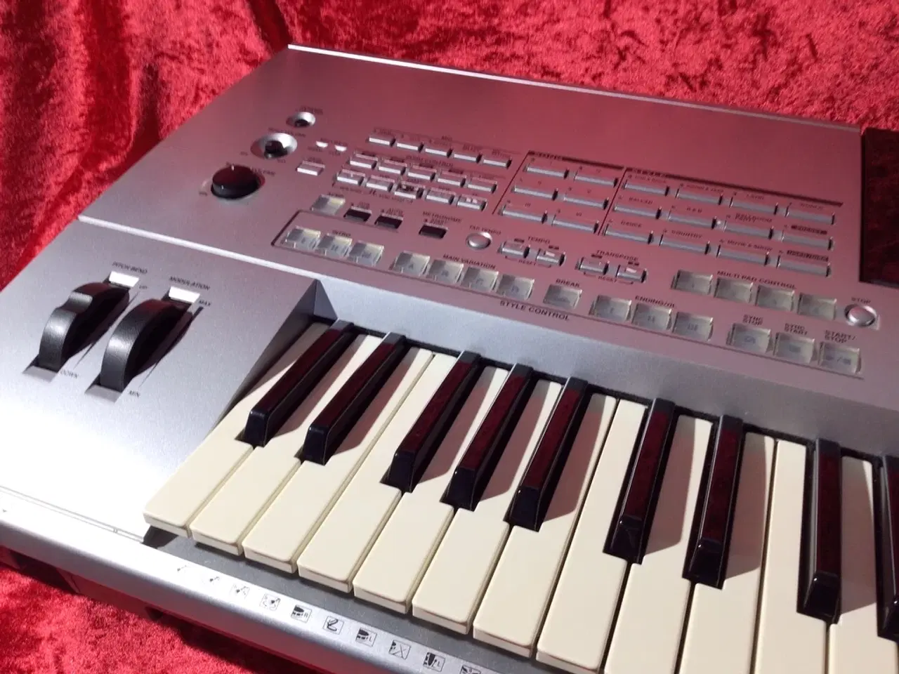 Billede 3 - Yamaha Tyros 1