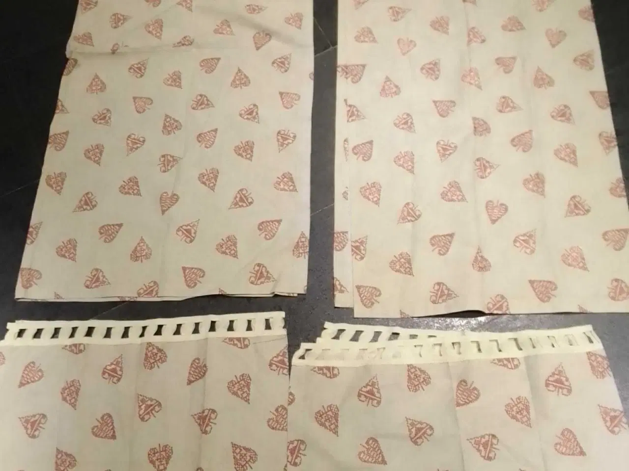 Billede 3 - Jule gardin fra daells varehus