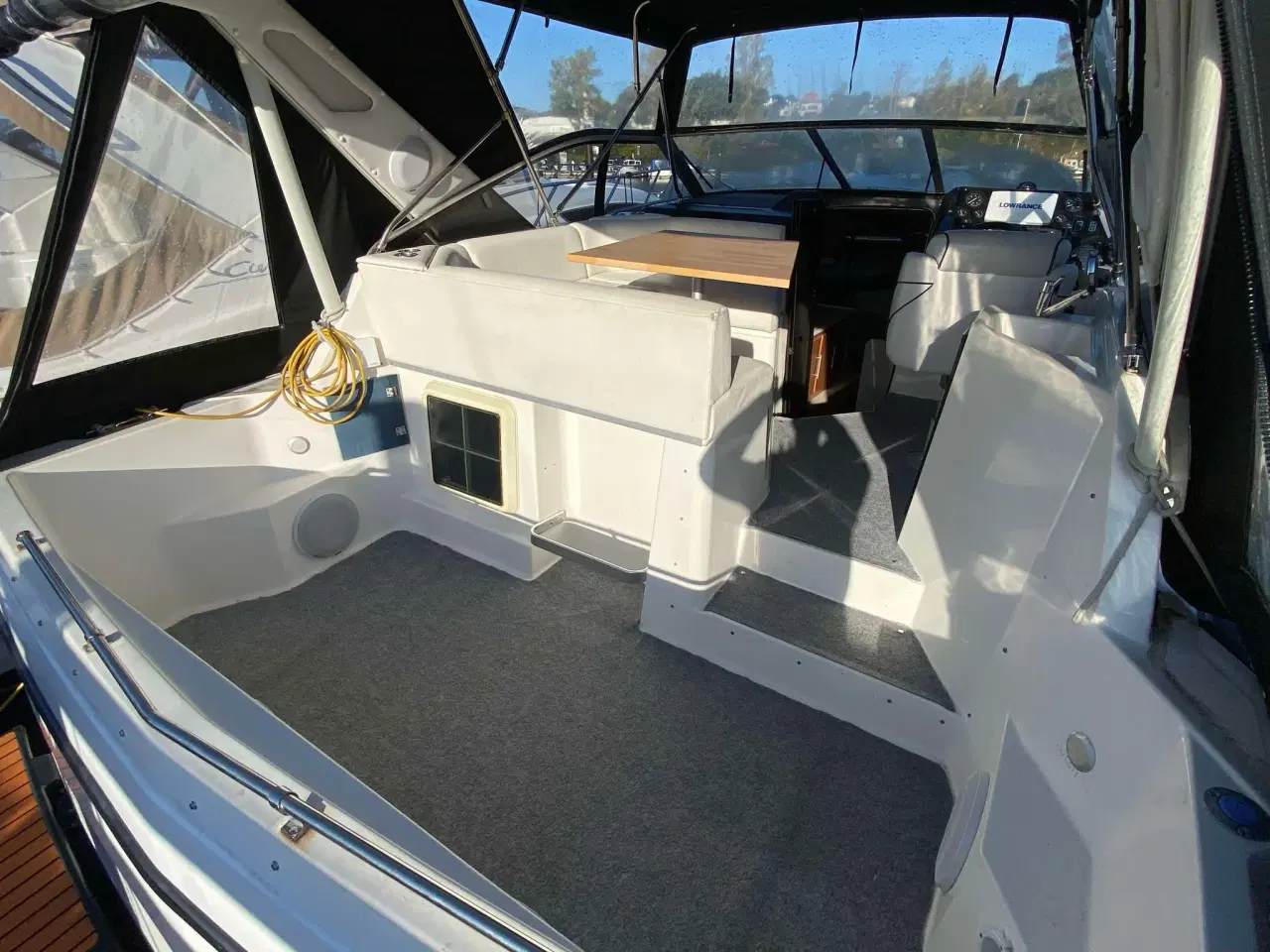 Billede 6 - Bayliner 2955 Avanti med 8,2 L Mercruiser