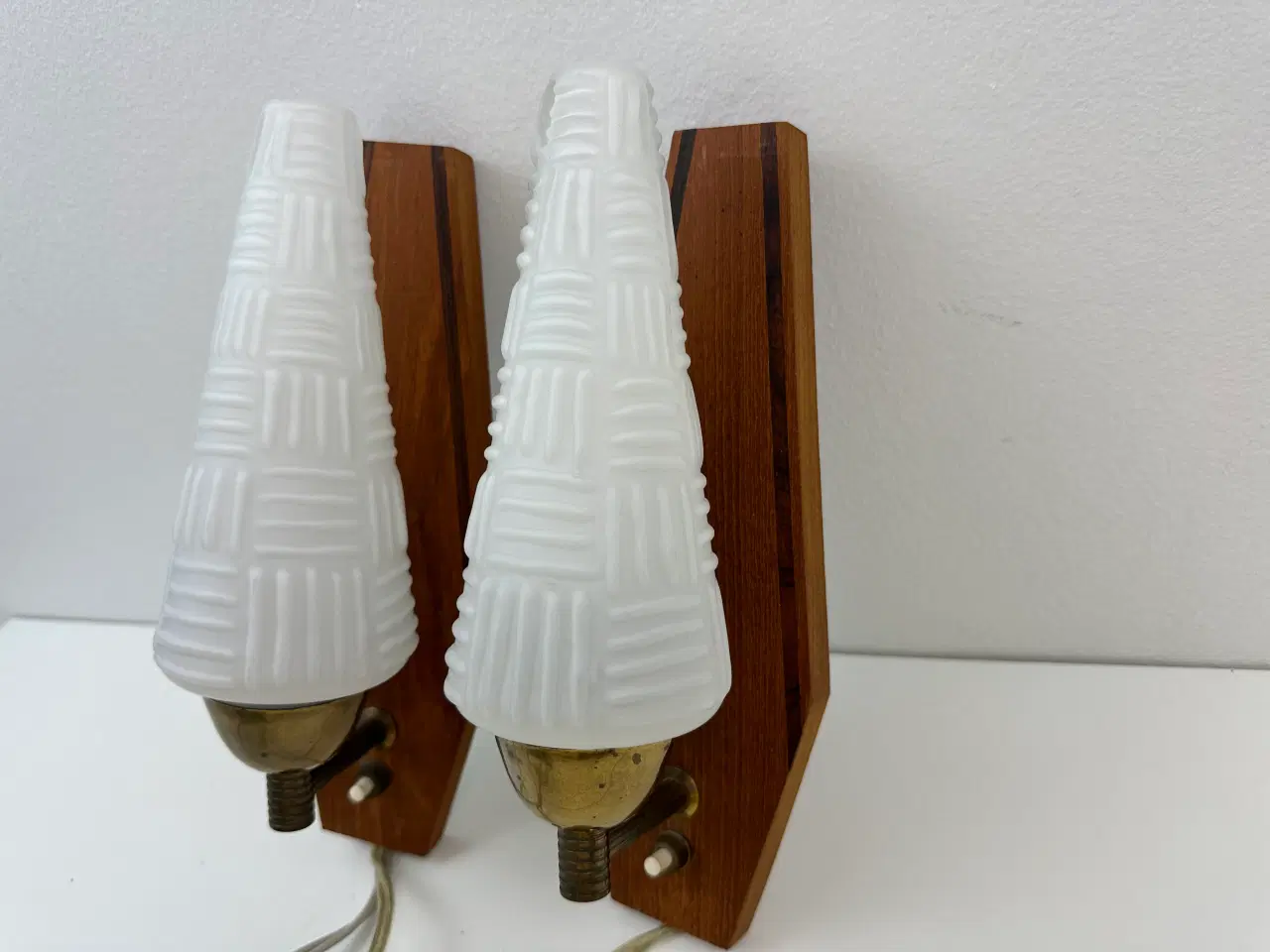 Billede 8 - Teak retro lampe m. opalglas