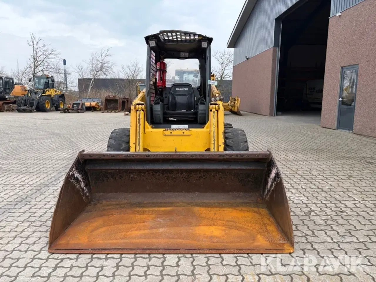 Billede 7 - Minilæsser Komatsu SK1020-5 skridstyret læsser