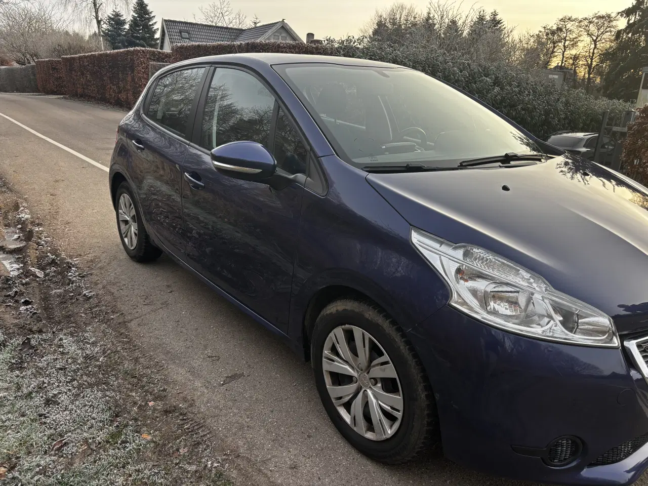 Billede 4 - Peugeot 208 kun 101.000 km 