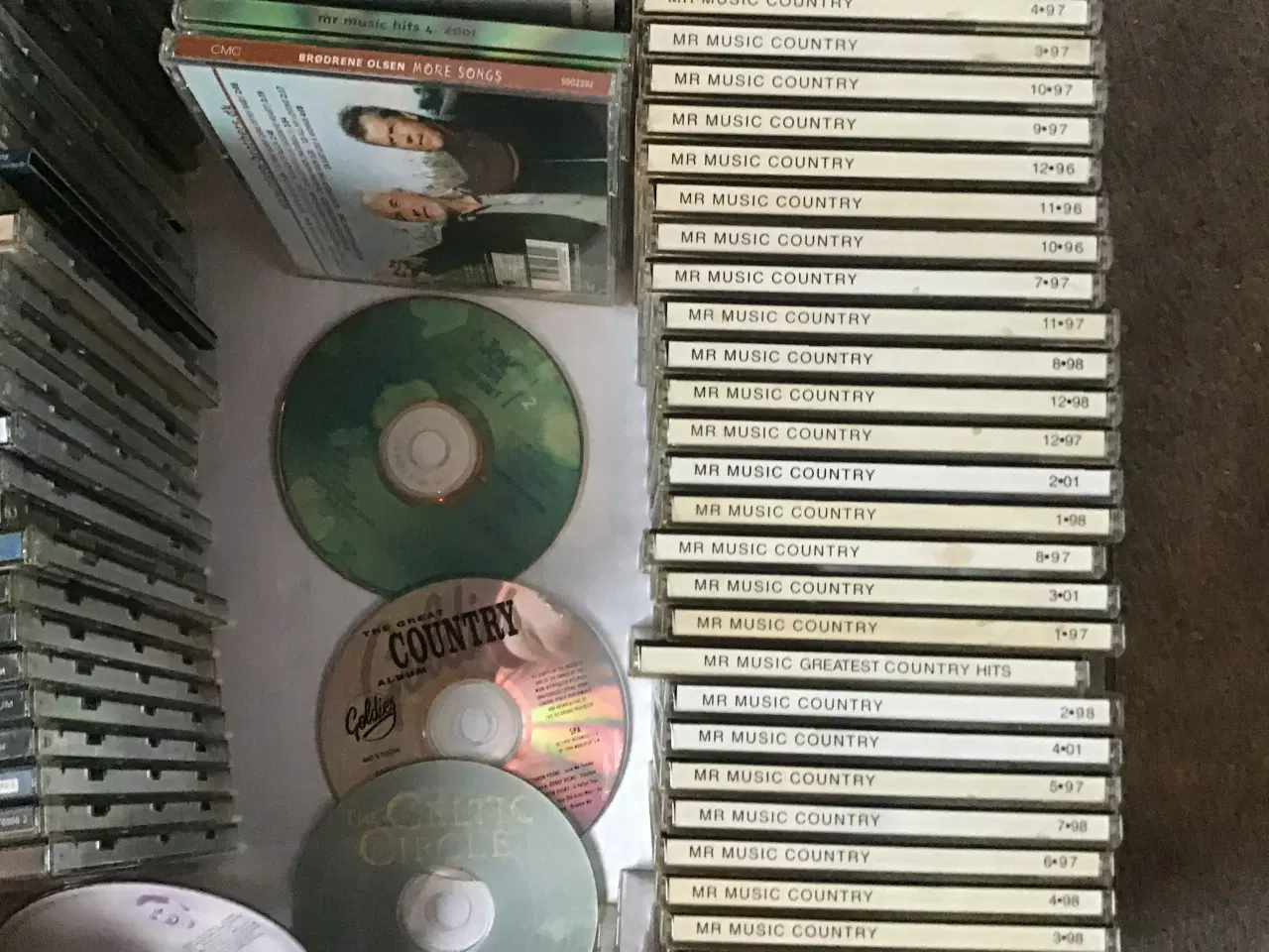 Billede 3 - Ca. 100 CD`er blandet musik