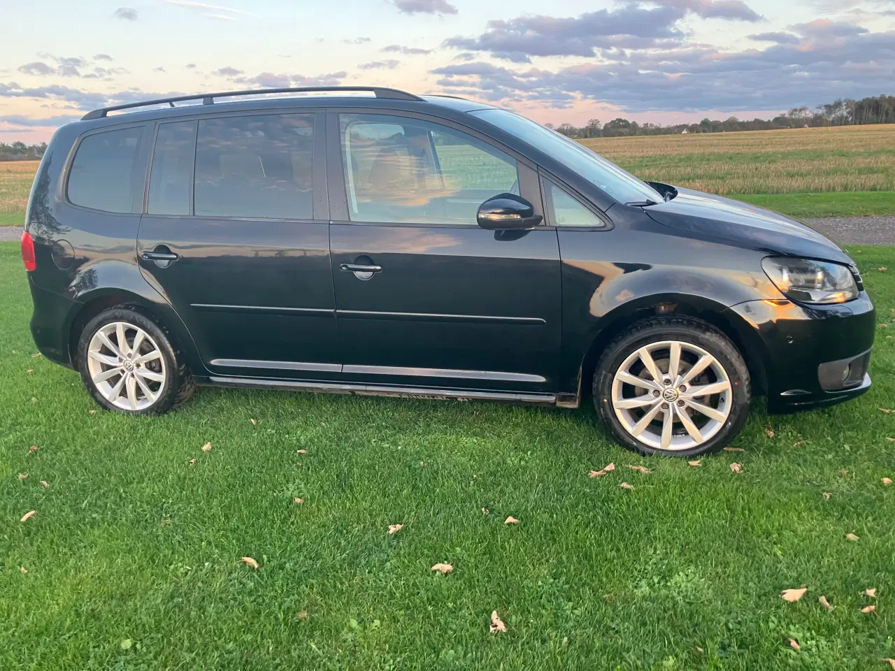 Billede 2 - Vw touran 1,6 TDI nysynet