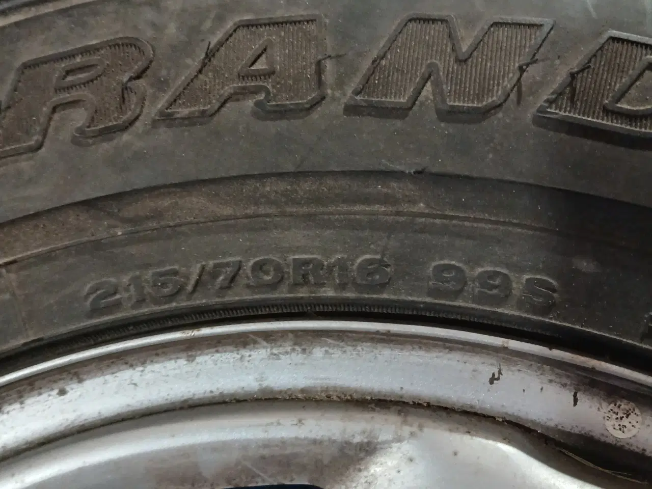 Billede 3 - 4x4 fælge med dæk