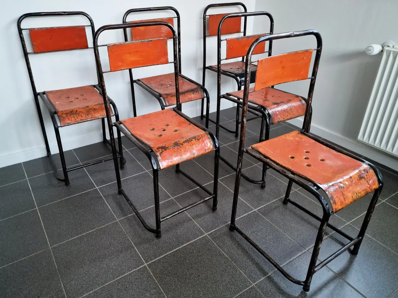 Billede 8 - 6 stk sjove og dekorative stabelbare stole.