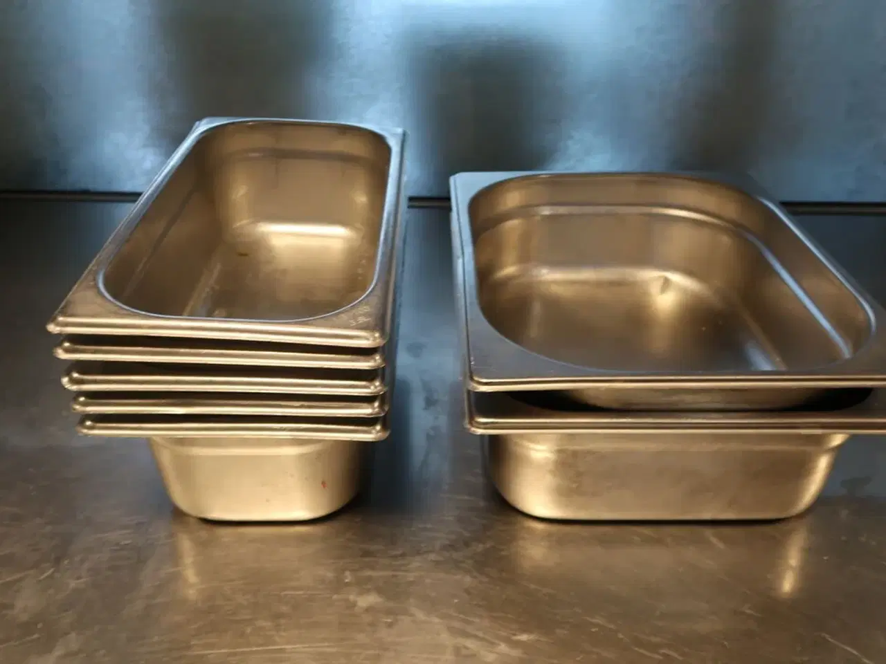 Billede 1 - 7 stk. kantiner 3.8/5.3L