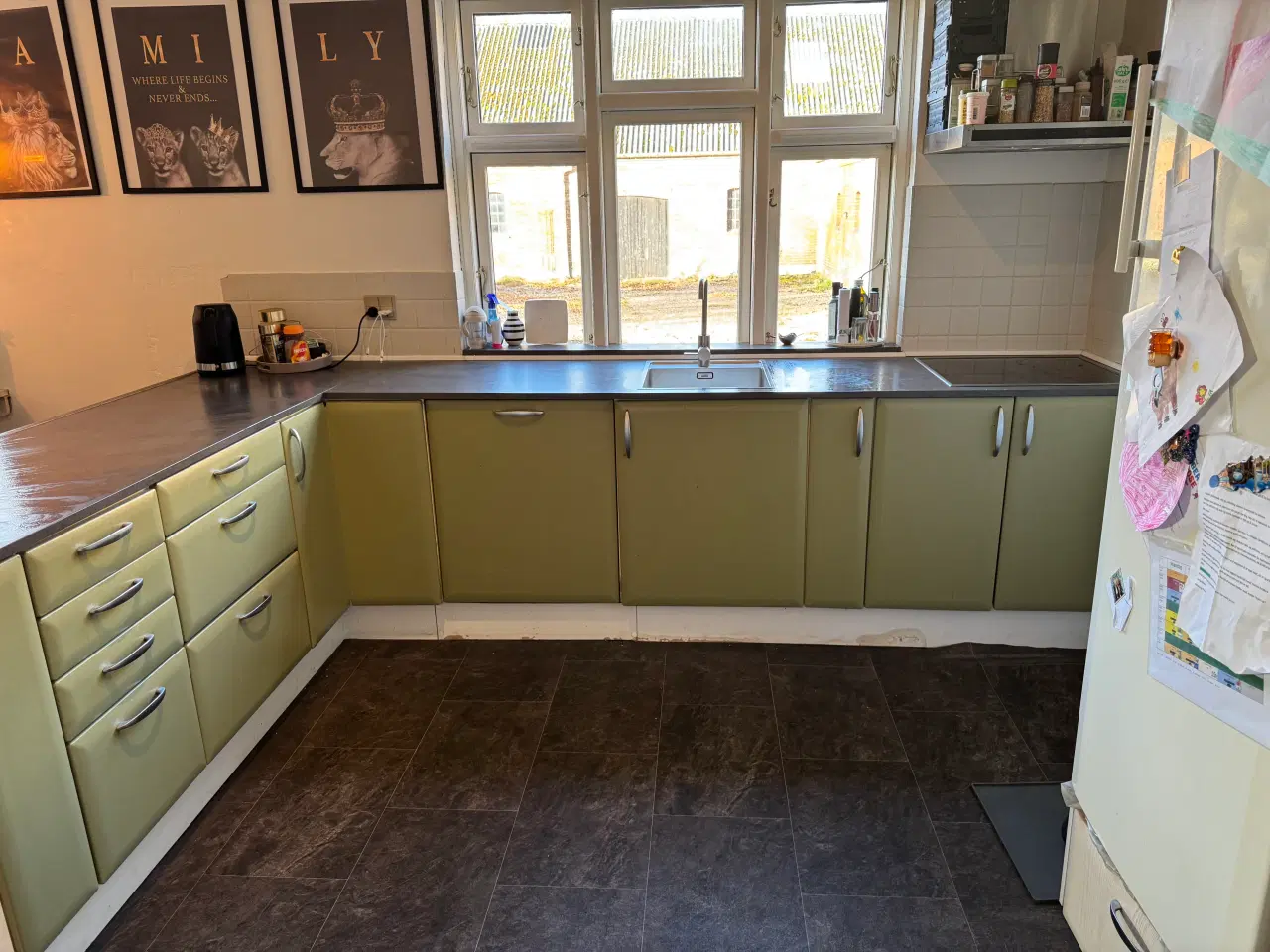 Billede 1 - Brugt køkken