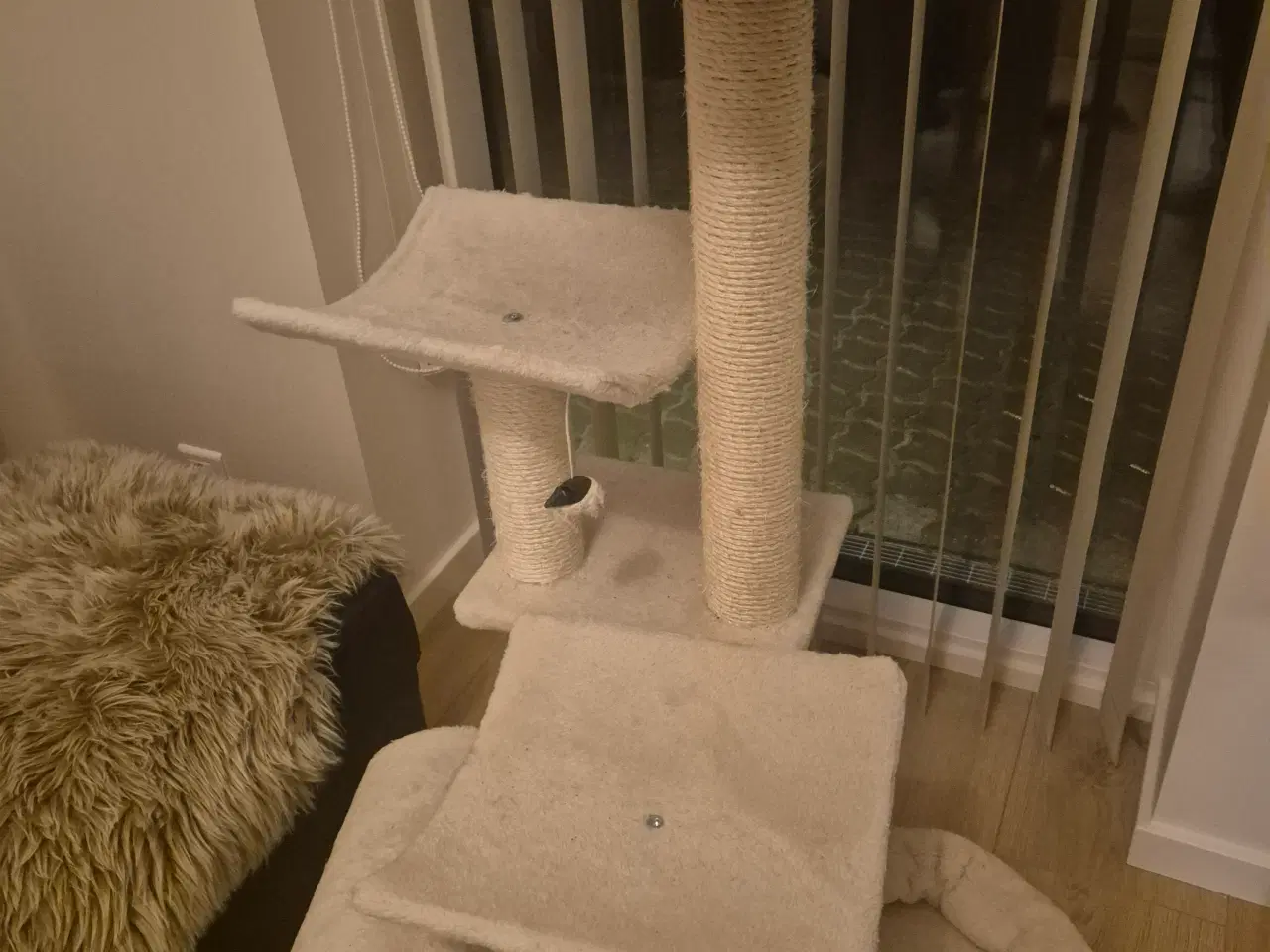 Billede 2 - Kradsetræ til katte