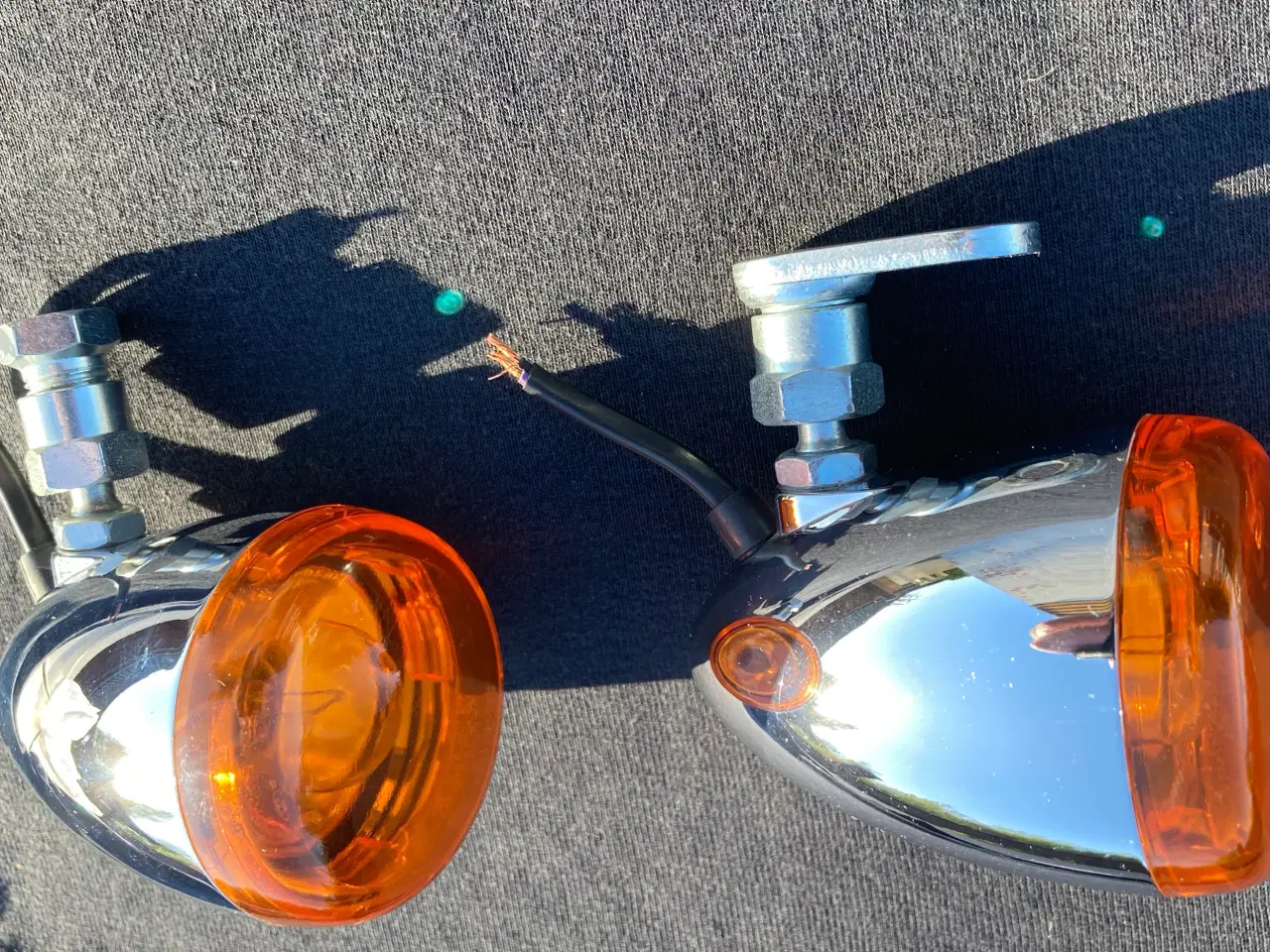 Billede 1 - Harley blinklys chrom, til montering under spejle.