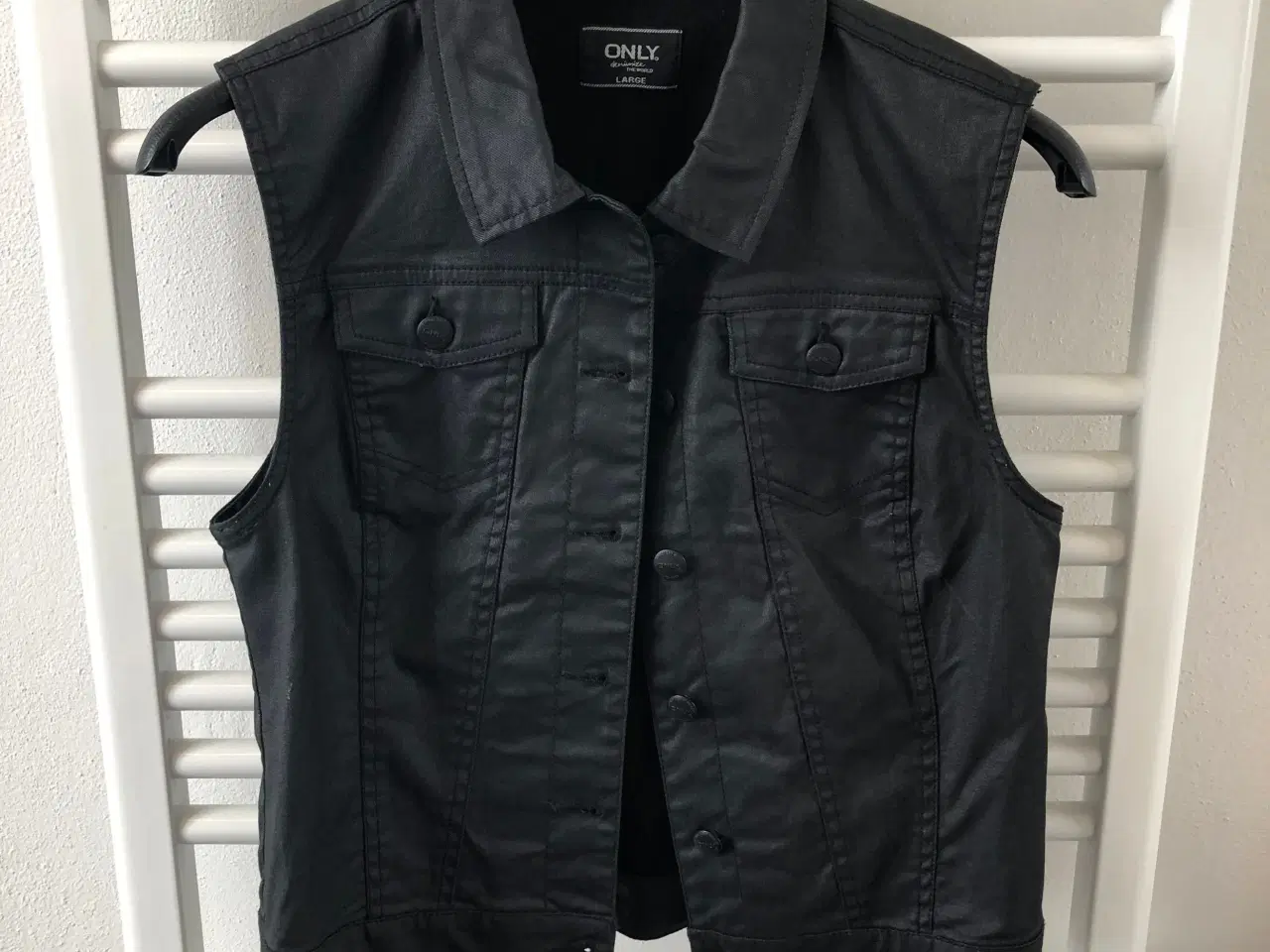 Billede 2 - Sort vest 