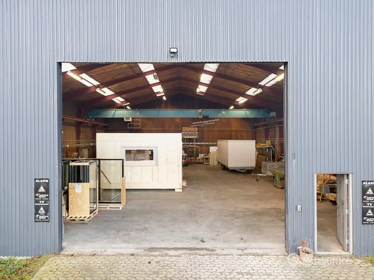 Billede 3 - 950 kvm rummelig produktions/lager haller i Industriområdet i Kvistgård