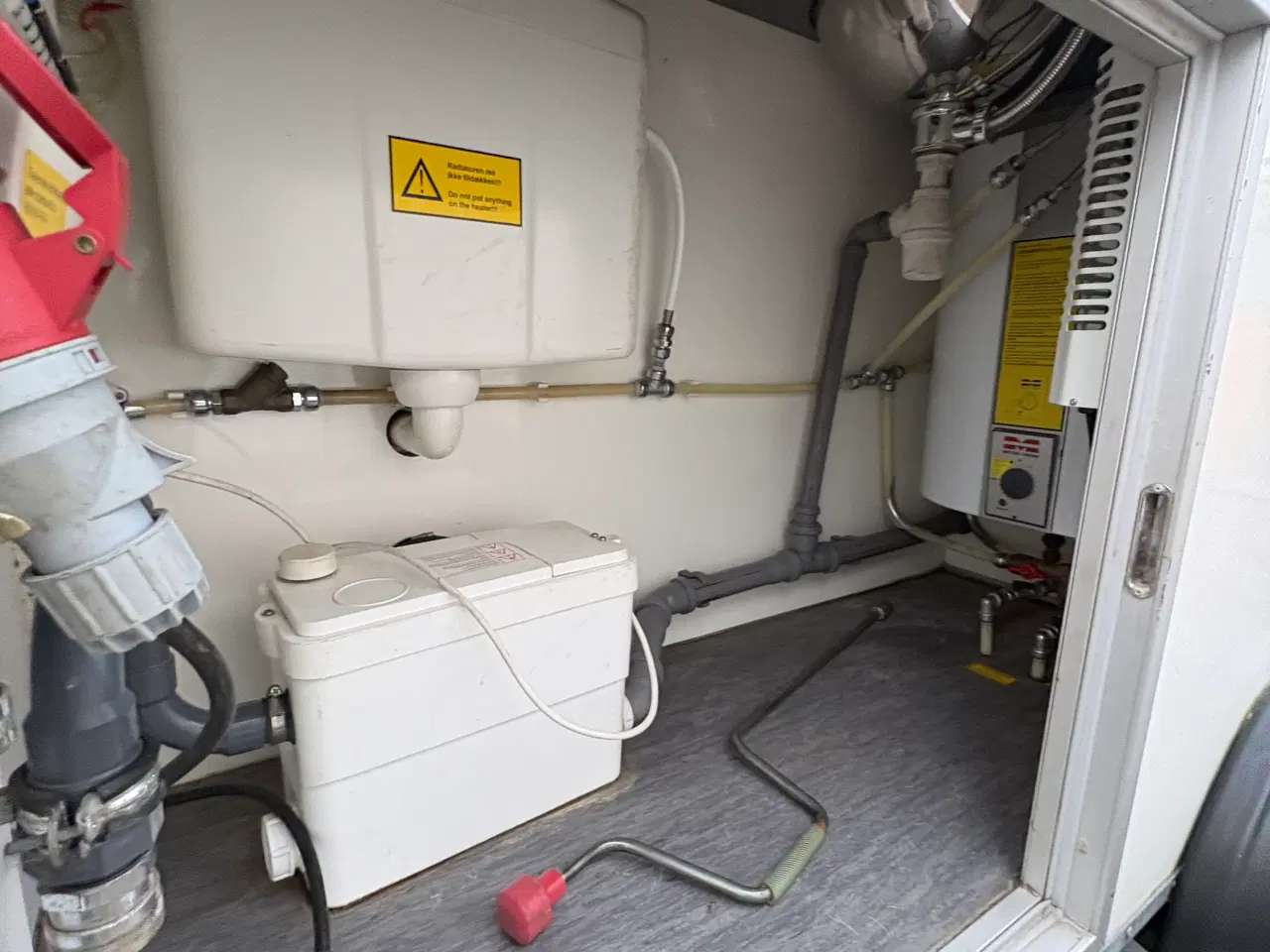 Billede 5 - Toiletvogn med bad