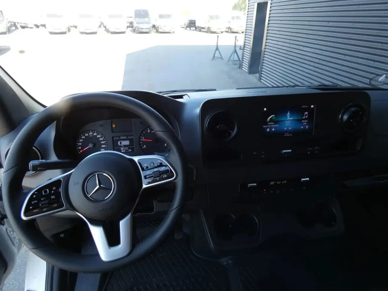 Billede 10 - Mercedes-Benz Sprinter 317 2,0 CDI A2 H2 RWD 9G-Tronic 170HK Van Aut.