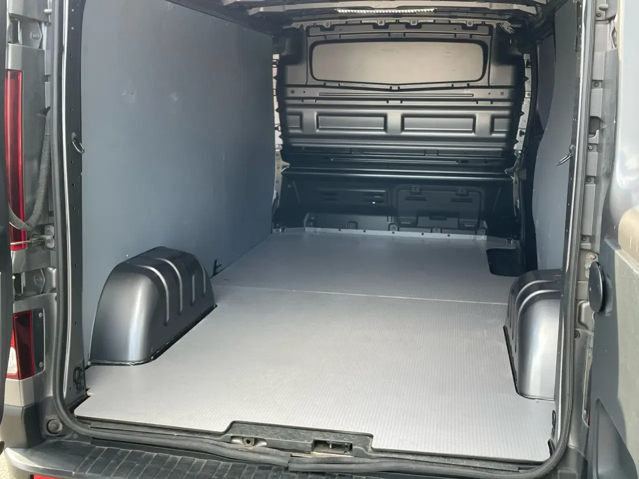 Billede 6 - Nissan NV 300 L2H1 1,6 DCi Comfort 125HK Van 6g