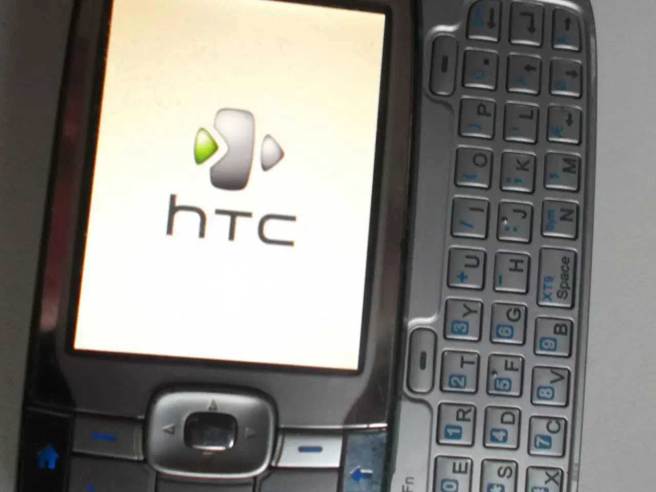 Billede 3 - HTC S710 Vox mobiltelefon. Solid og stabil GSM