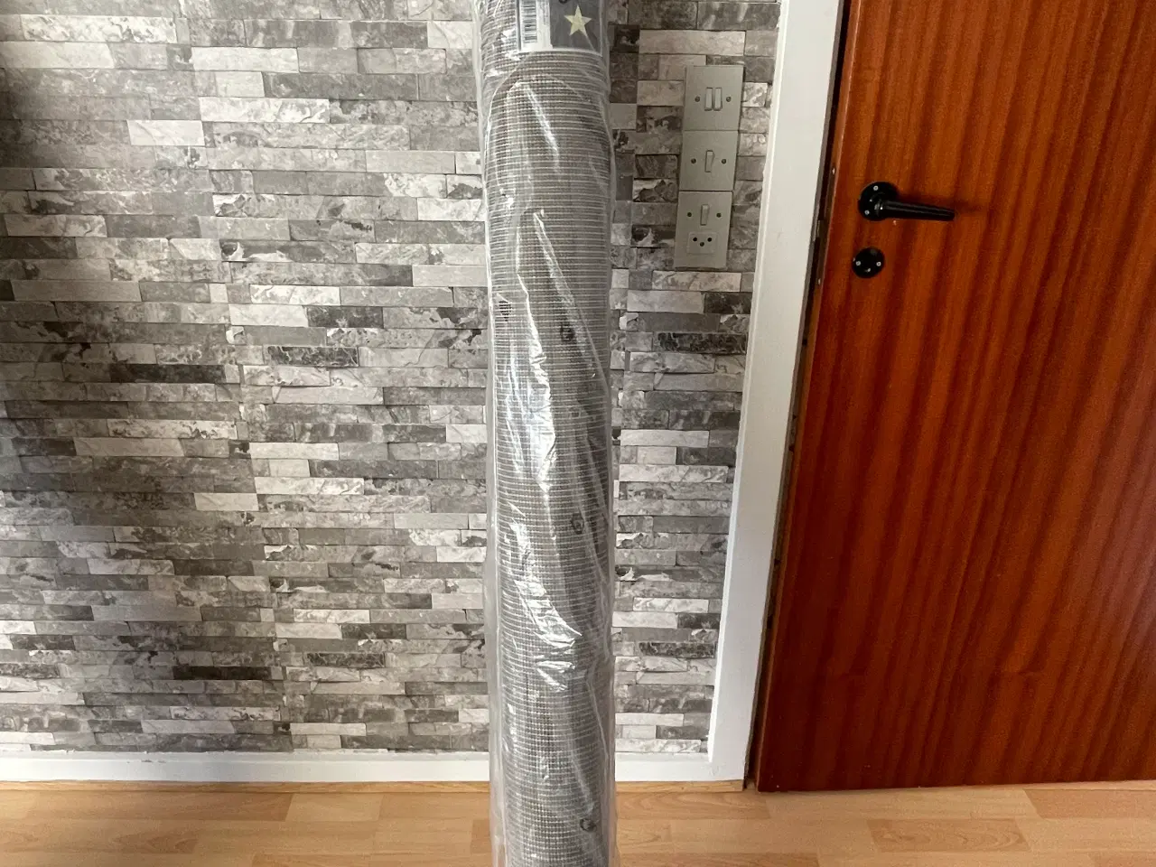 Billede 2 - Helt ny tæpper