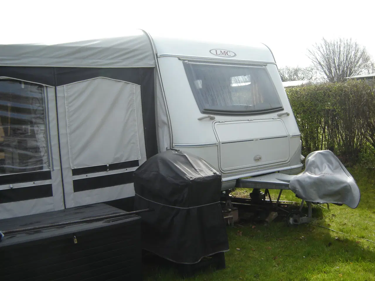 Billede 3 - Velholdt campingvogn med helsårstelt (Gysto) 