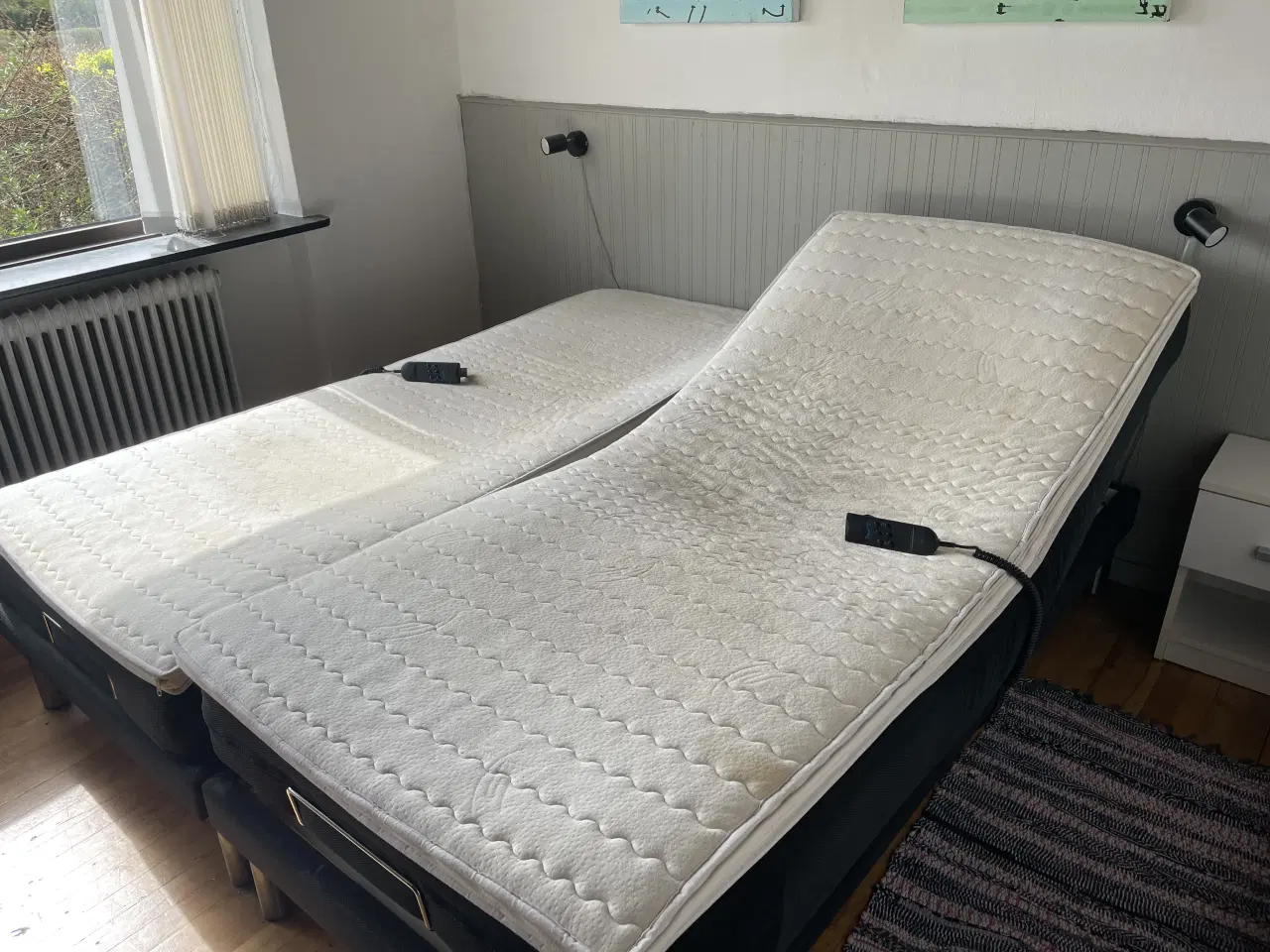 Billede 2 - Senge i fin stand 