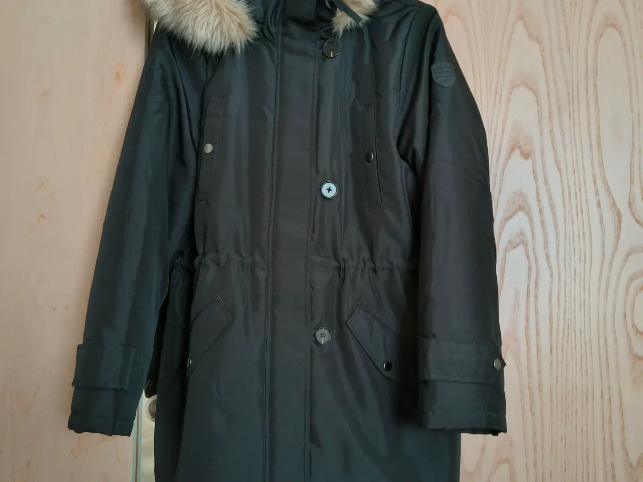 Billede 1 - Damefrakke helt ny.