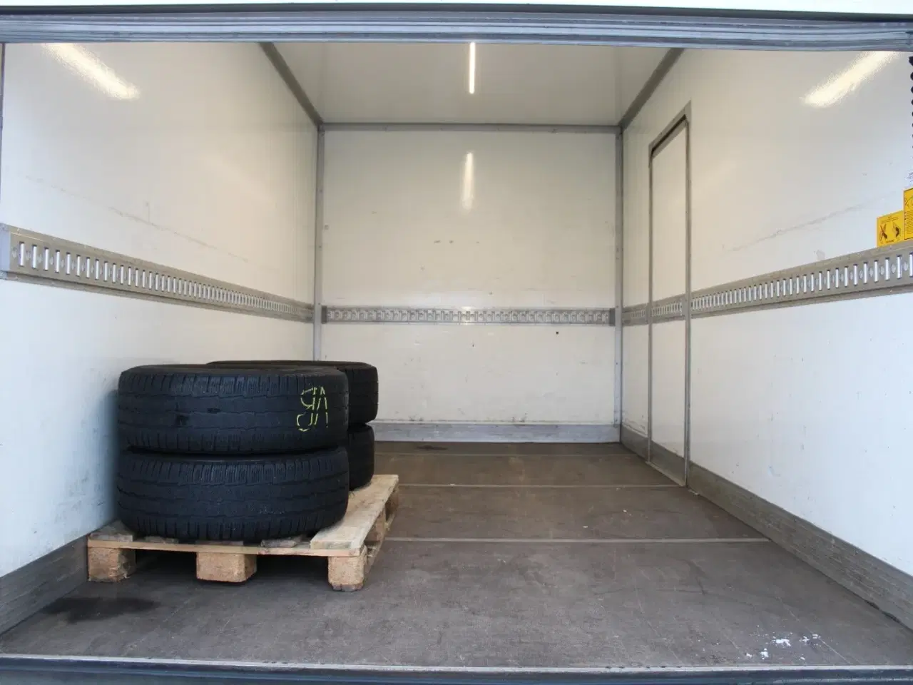 Billede 13 - VW Crafter 35 2,0 TDi 140 Alukasse m/lift