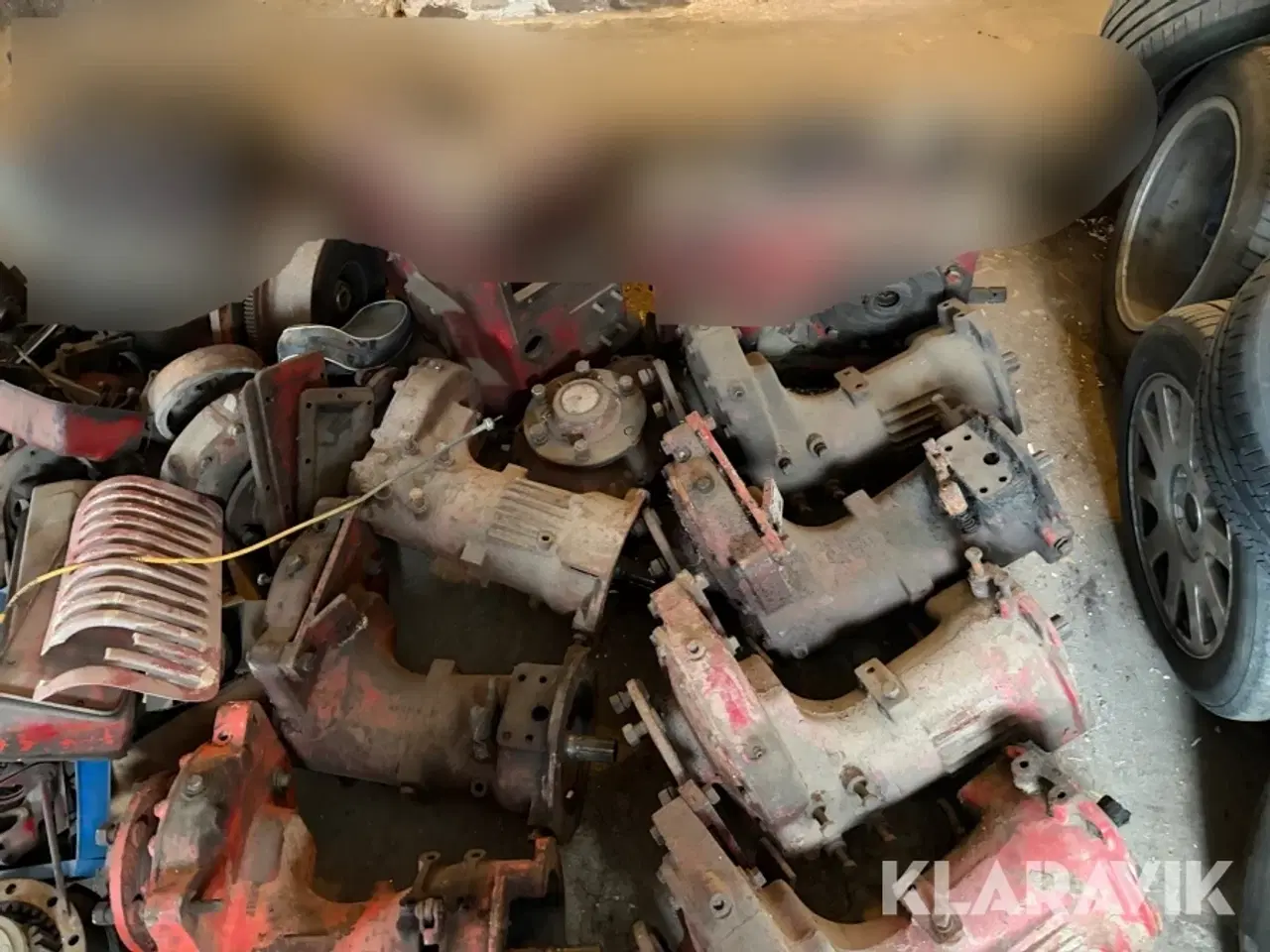 Billede 3 - Stort lot reservedele til Buch traktor