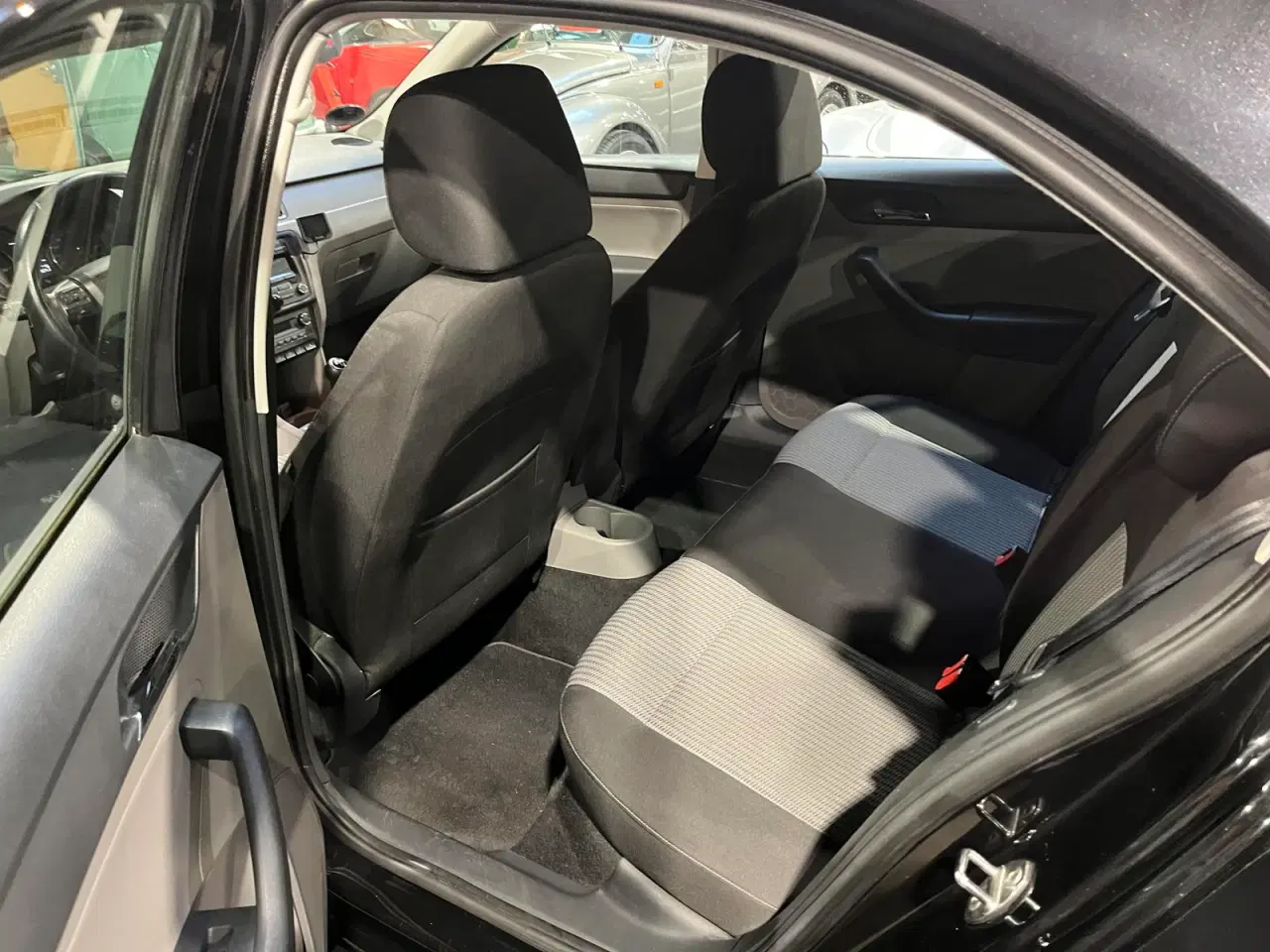 Billede 10 - SEAT Toledo 1.6 TDI 105 Ecomotive Hatchback – 2014