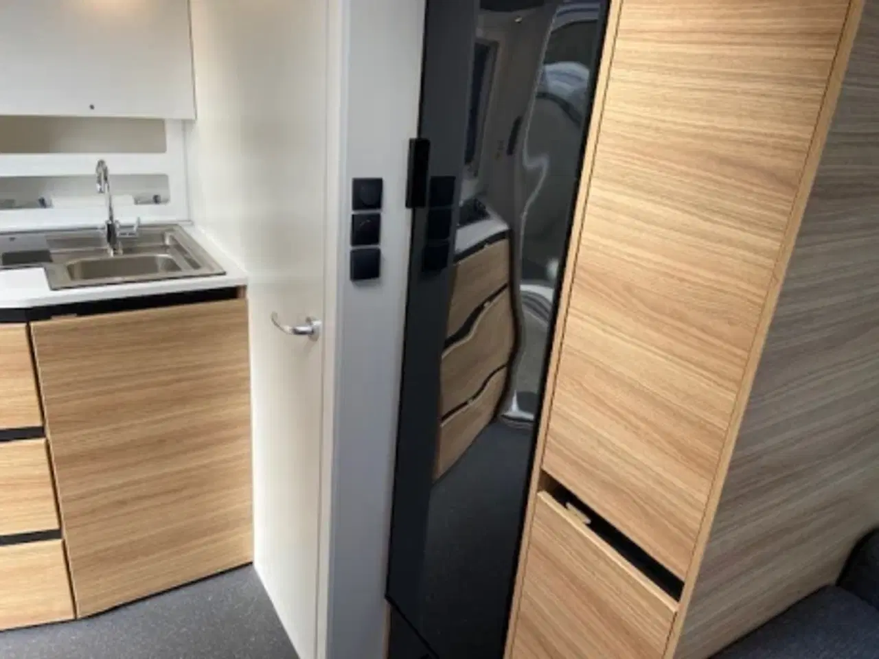 Billede 9 - Adria Action 391 LH