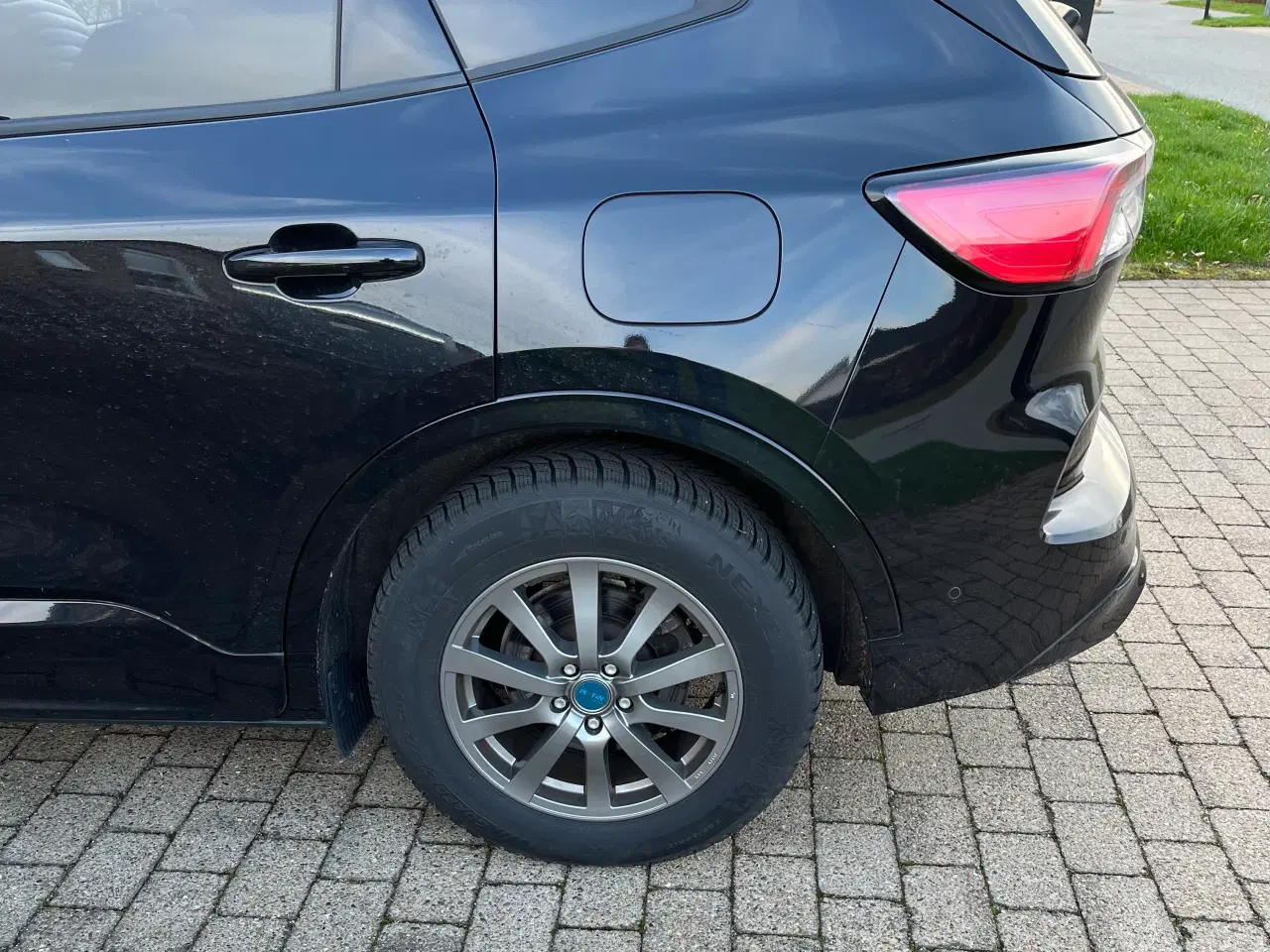 Billede 2 - Vinterdæk til Ford Kuga