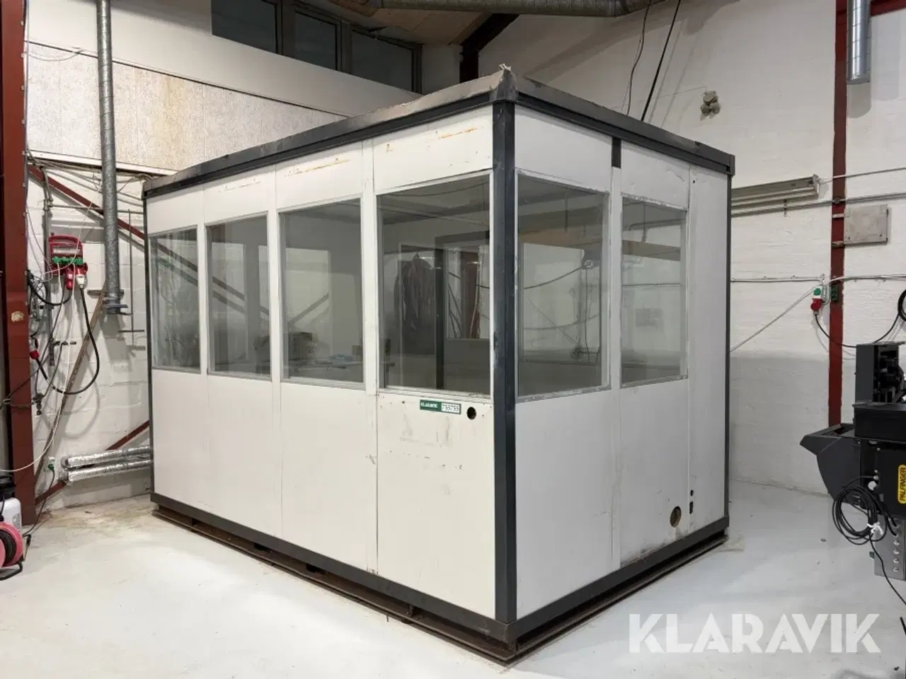 Billede 6 - Værkførerkontor/opholdsrum.