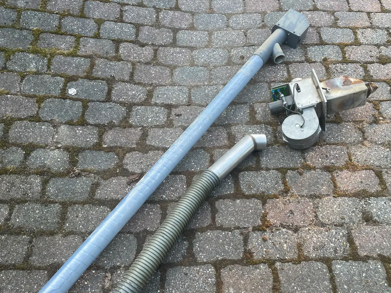 Billede 1 - Snegl og div. Til pillefyr/ er brugt til Scottefyr