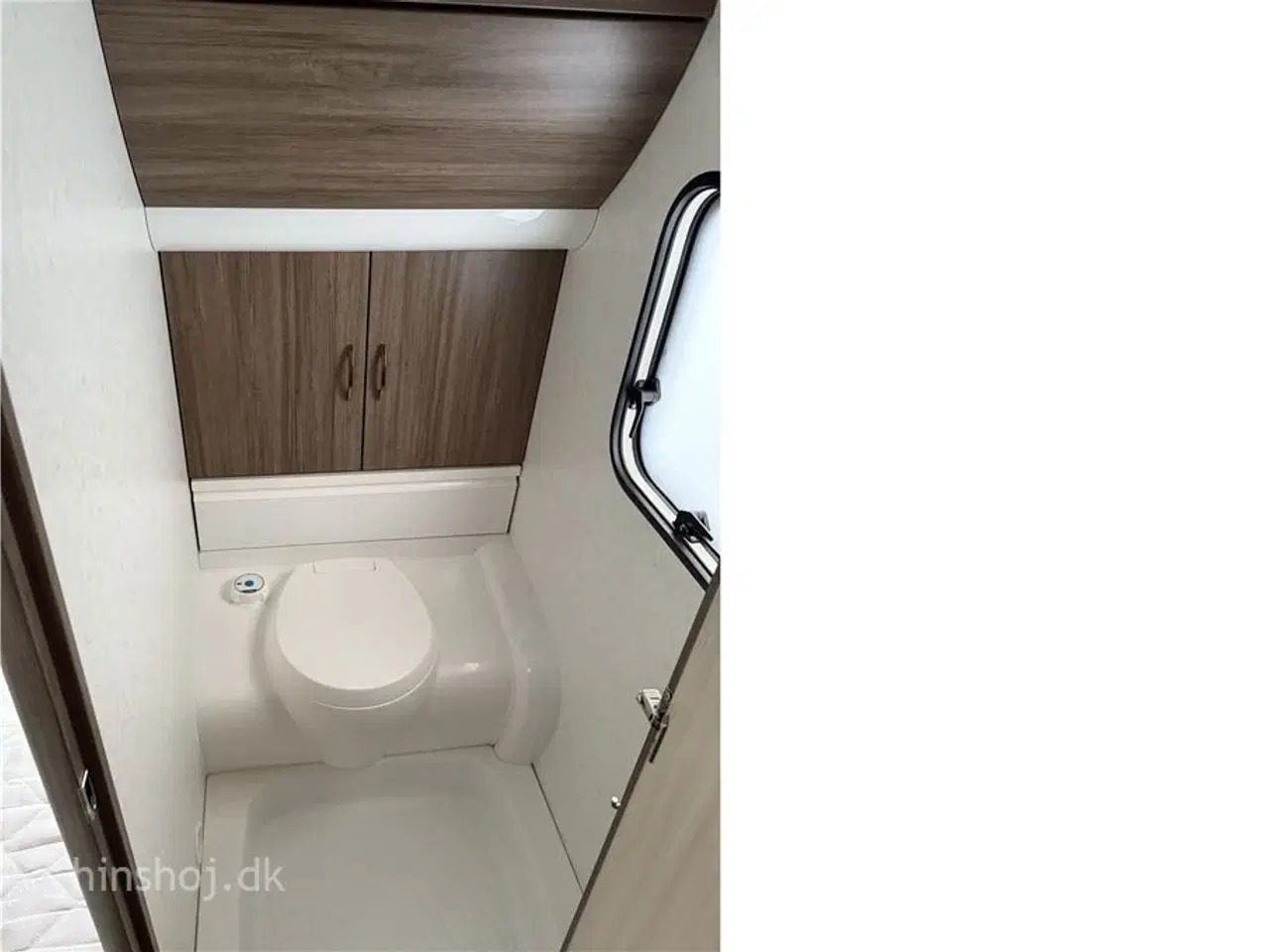 Billede 12 - 2017 - Hobby De Luxe 460 UFe   Dejlig vogn med rundsidegruppe og franskseng fra Hinshøj Caravan A/S
