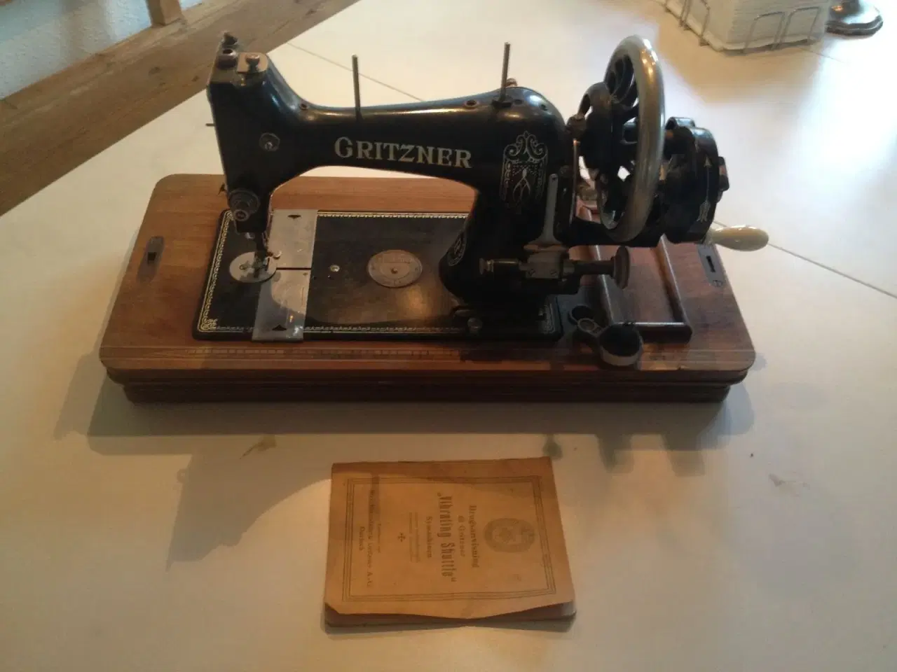 Billede 1 - Antik symaskine