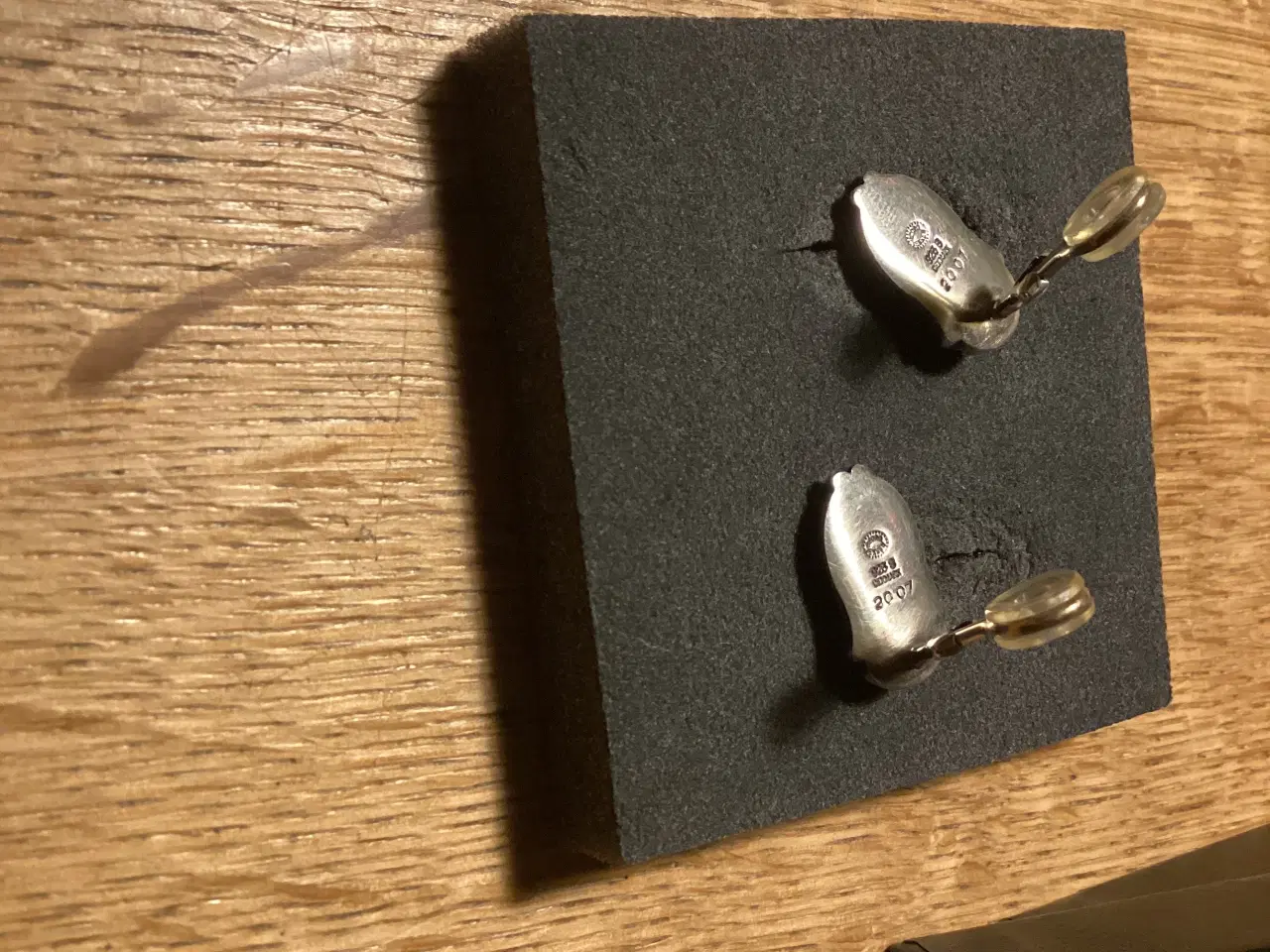 Billede 5 - GJ Heritage Øreclips 1997 m/Røde Sten