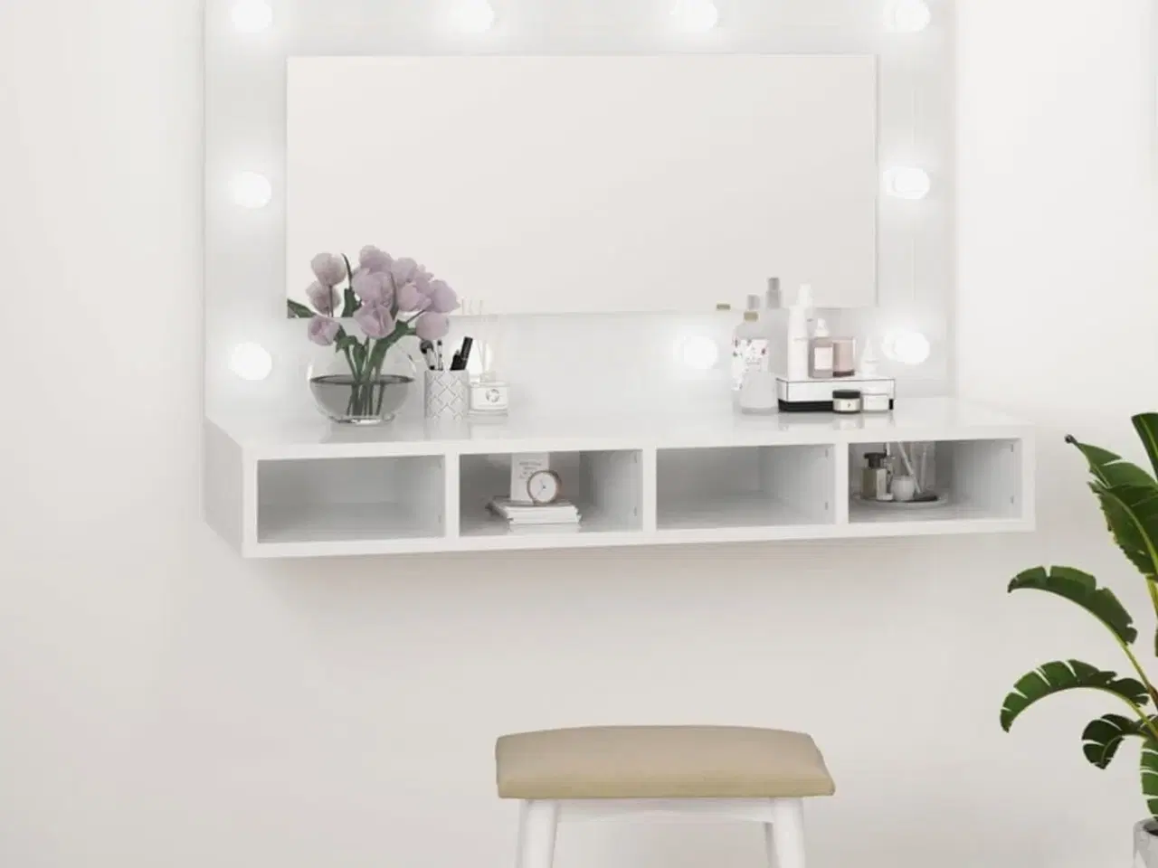 Billede 10 - Spejlskab med LED-lys 90x31,5x62 cm hvid højglans