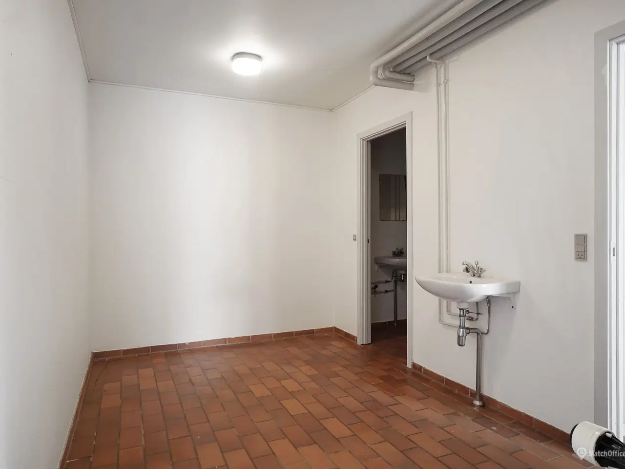 Billede 2 - Lager/produktion - Håndværkerbyen, tæt på centrum