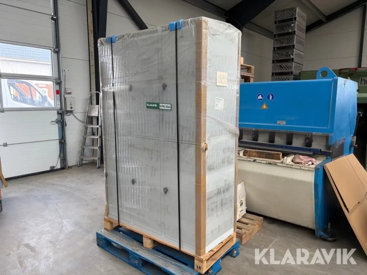 Billede 1 - Værkstedsskabe