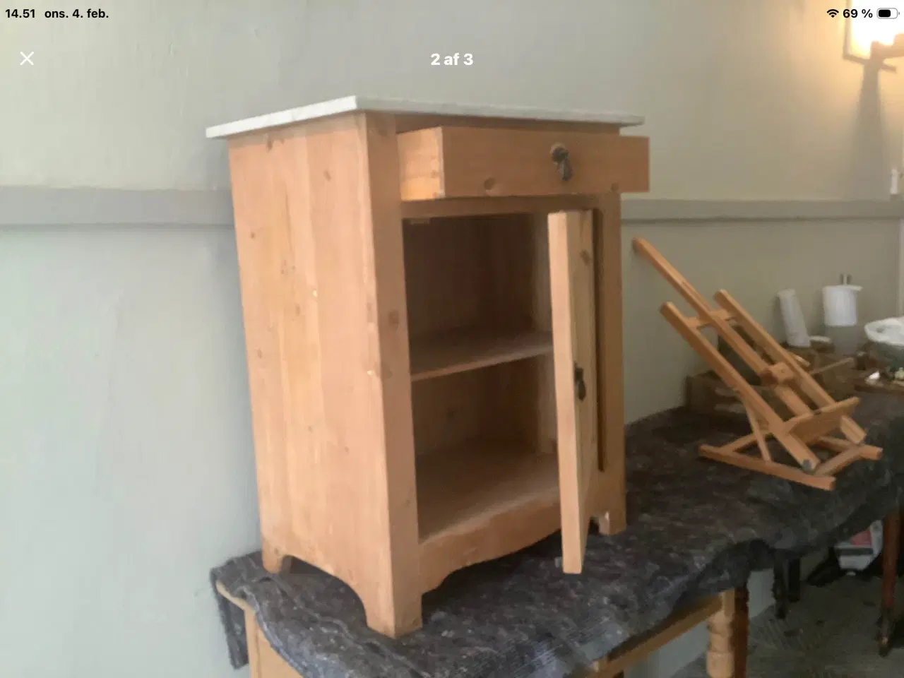 Billede 2 - Vintageskab med skuffe og marmorplade