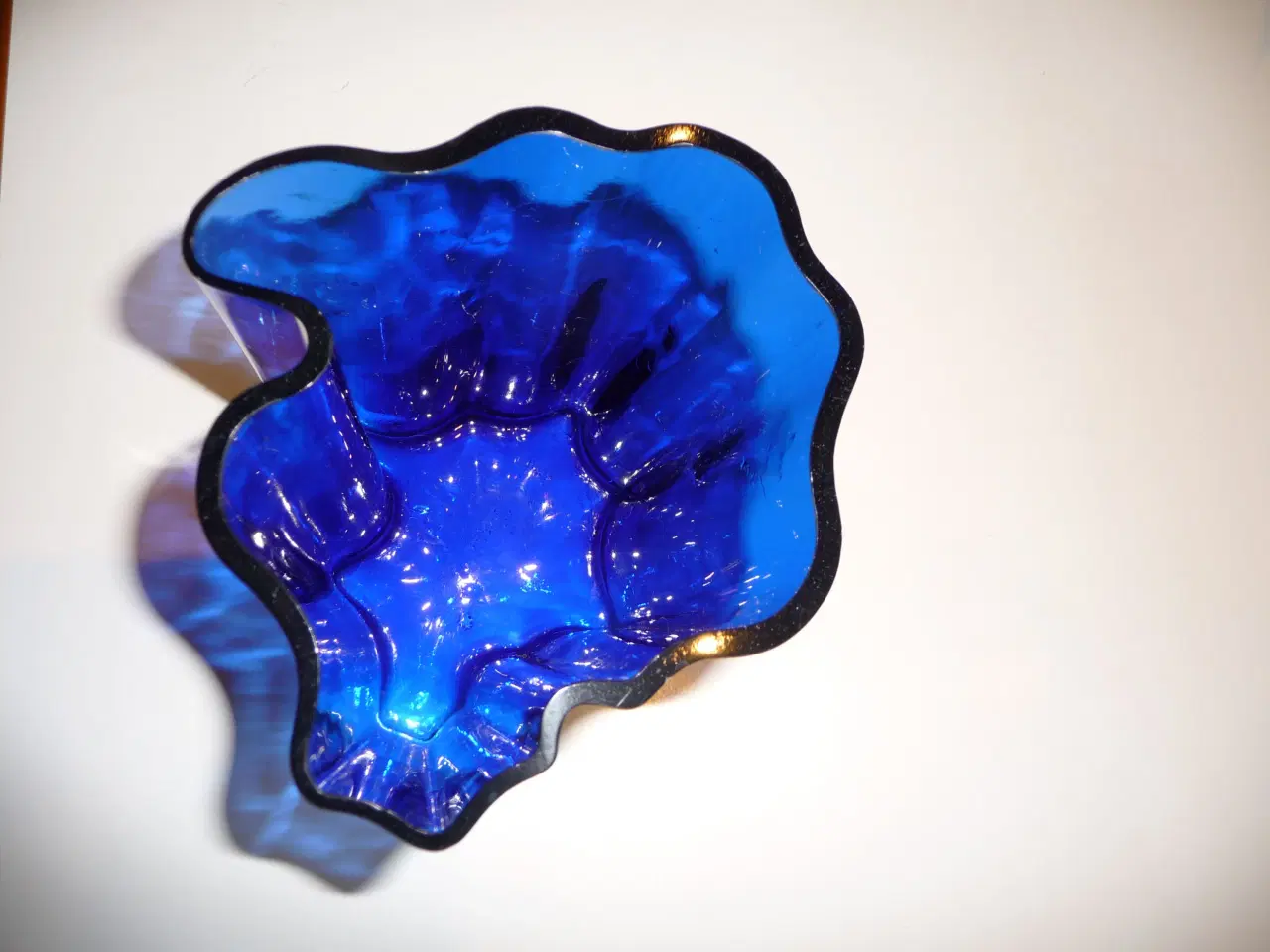 Billede 2 - mørk blå glas vase