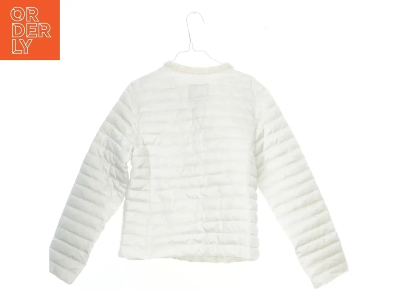 Billede 2 - Hvid quiltet jakke med perlede detaljer fra Miss Original Marines (str. 152)