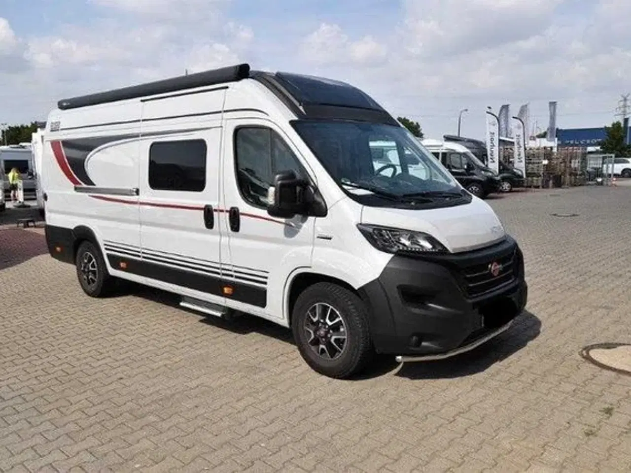 Billede 2 - Campervan, Bürstner Eliseo 642