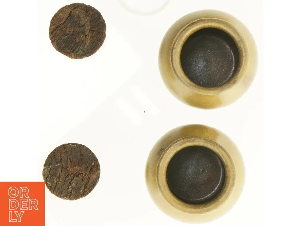 Billede 4 - 2 stk. Keramik Opbevaringskrukker med kork propper (str. 11 x 9 cm)