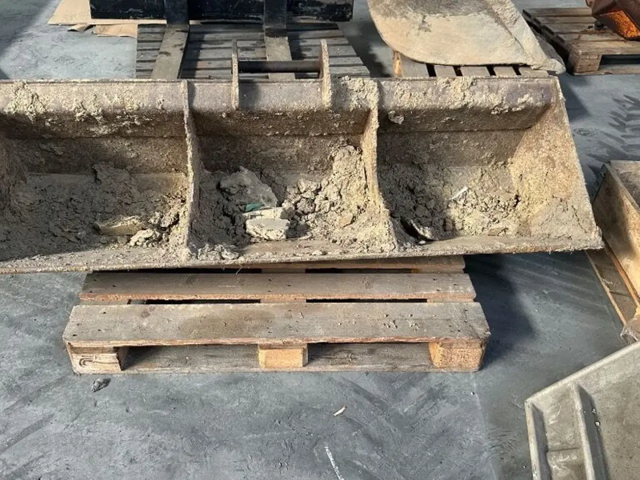 Billede 1 - Planerskovl 