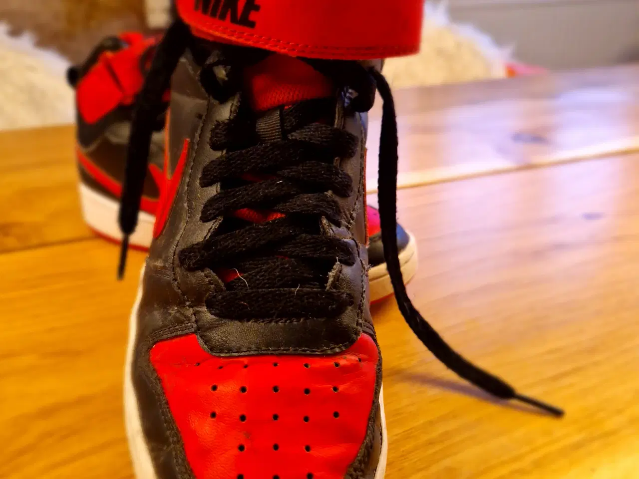 Billede 10 - Str. 39.. Nike air Jordan retro high og Nike mid. 