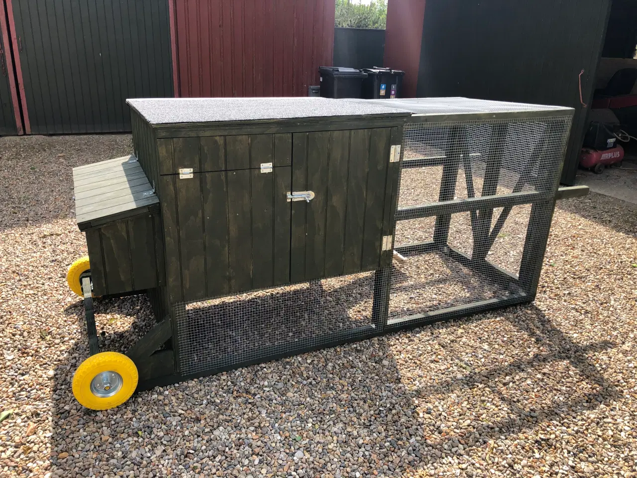 Billede 1 - Flytbar Hønsehus