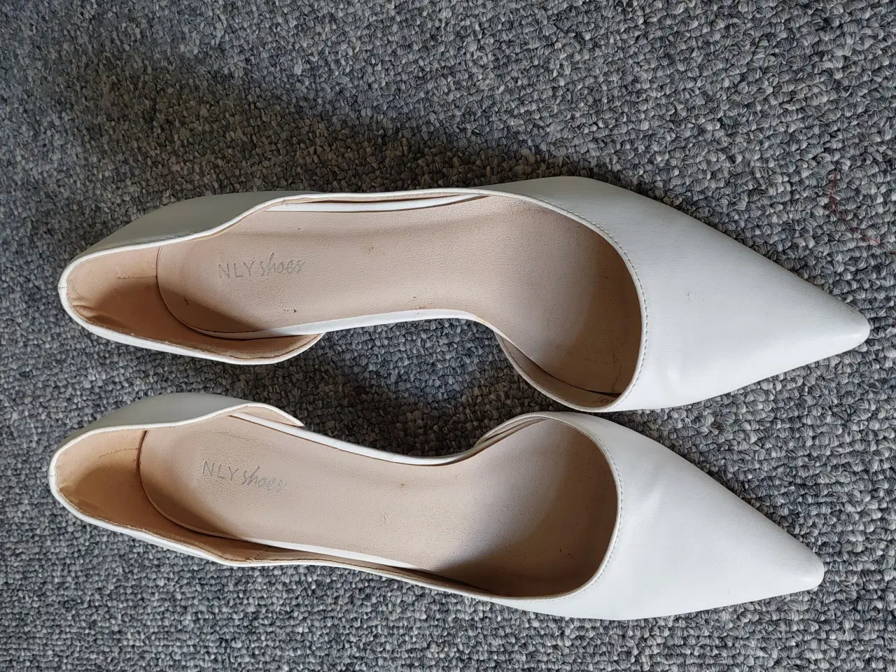 Billede 6 - hvid farve sko, str. 38